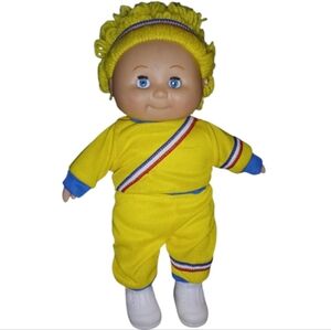 James Alexander doll vintage 80s. Yellow haired, about 12 cm tall.